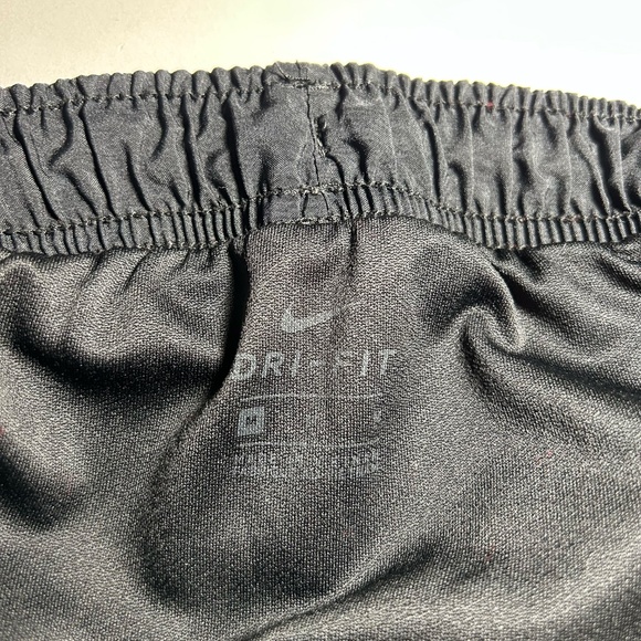Dri-Fit Running Shorts - Nike - Size M - Picture 3 of 3